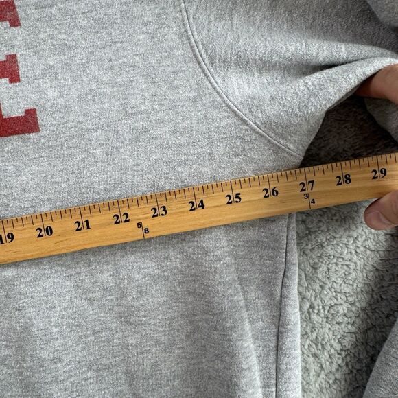 NC State Wolfpack Sweatshirt Mens XXL Grey Nike Pullover Center Swoosh Crewneck - Picture 4 of 8